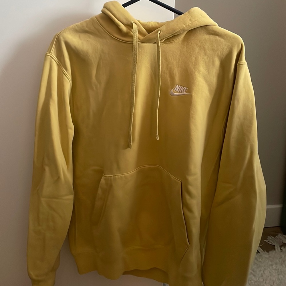 Nike sweatshirt